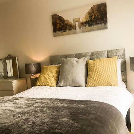City Centre Apartment Portsmouth Eksteriør billede