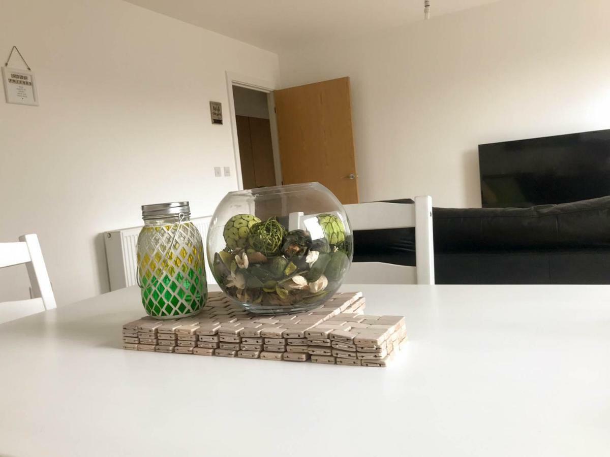City Centre Apartment Portsmouth Eksteriør billede