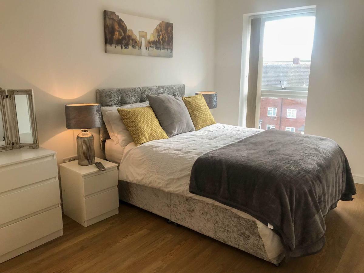 City Centre Apartment Portsmouth Eksteriør billede