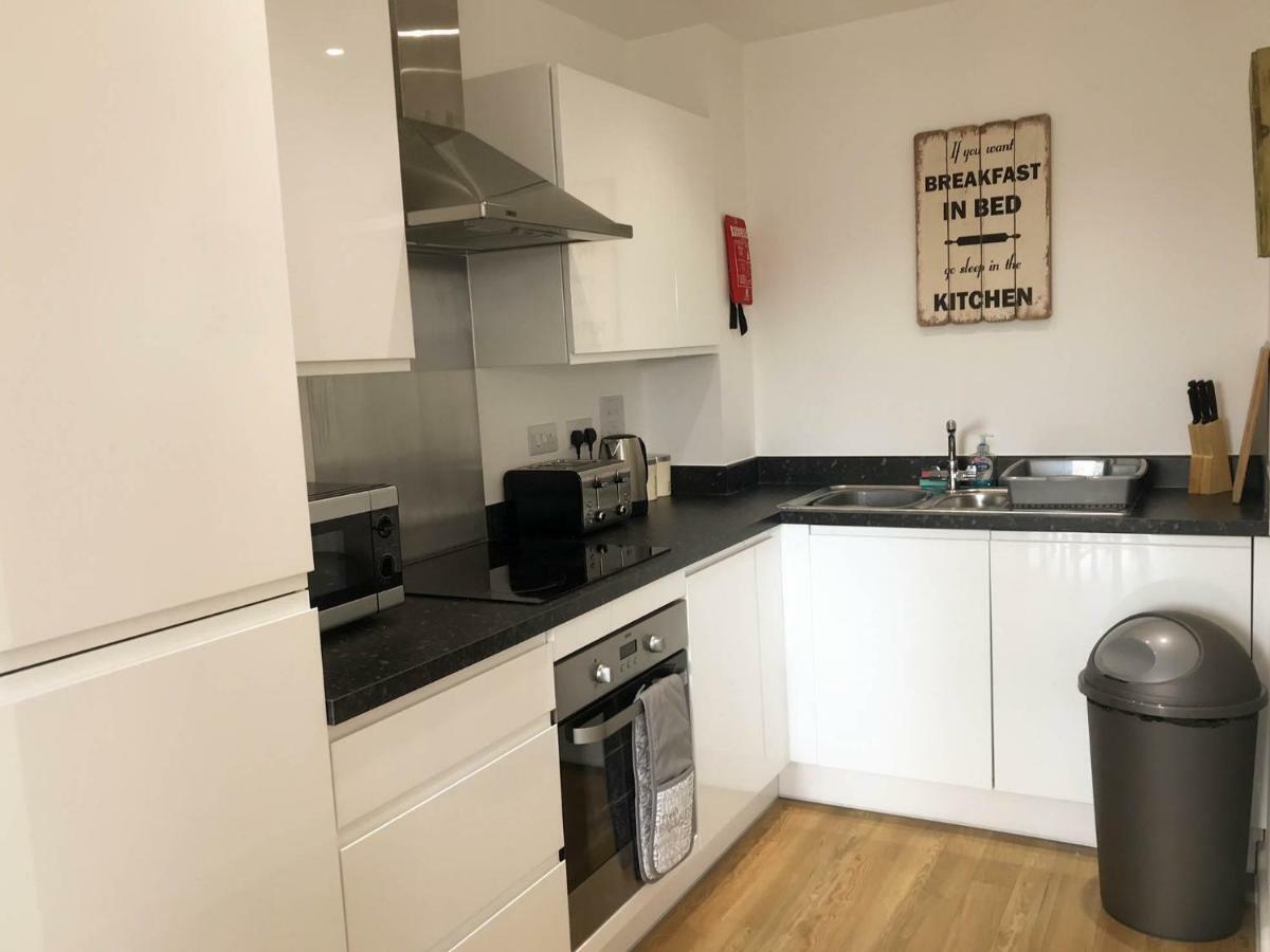 City Centre Apartment Portsmouth Eksteriør billede